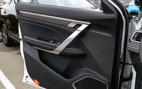 Geely Atlas, 2024 год, 2 295 000 рублей, 12 фотография