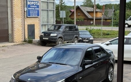 BMW 5 серия, 2005 год, 1 110 000 рублей, 6 фотография