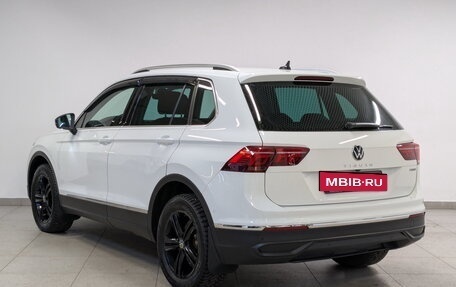 Volkswagen Tiguan II, 2021 год, 3 825 000 рублей, 7 фотография