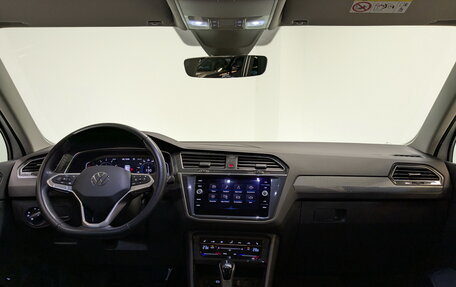 Volkswagen Tiguan II, 2021 год, 3 825 000 рублей, 14 фотография