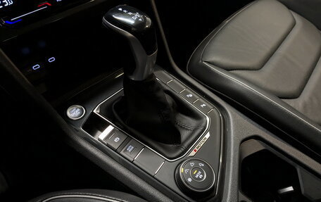 Volkswagen Tiguan II, 2021 год, 3 825 000 рублей, 30 фотография