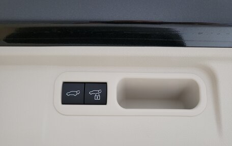 Lexus LM, 2025 год, 20 898 000 рублей, 31 фотография