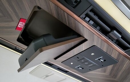 Lexus LM, 2025 год, 20 898 000 рублей, 26 фотография