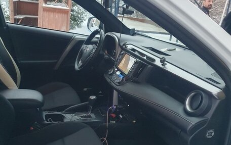 Toyota RAV4, 2019 год, 2 780 000 рублей, 6 фотография