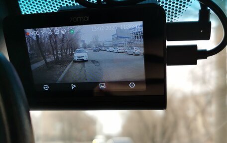 Honda Vezel, 2017 год, 1 550 000 рублей, 8 фотография