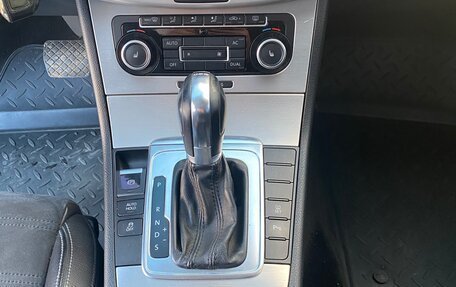 Volkswagen Passat CC I рестайлинг, 2011 год, 1 350 000 рублей, 10 фотография