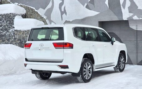 Toyota Land Cruiser, 2025 год, 14 850 000 рублей, 4 фотография