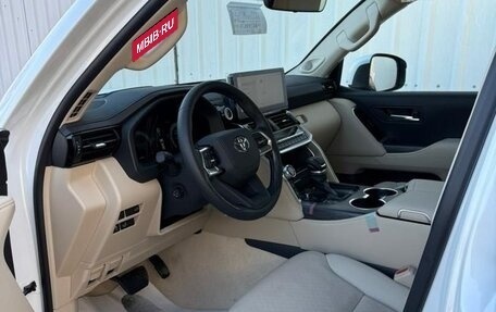 Toyota Land Cruiser, 2025 год, 14 850 000 рублей, 6 фотография