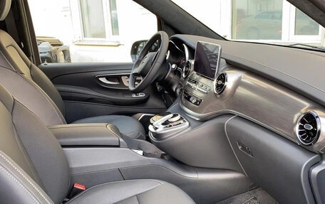 Mercedes-Benz V-Класс, 2020 год, 7 500 000 рублей, 6 фотография