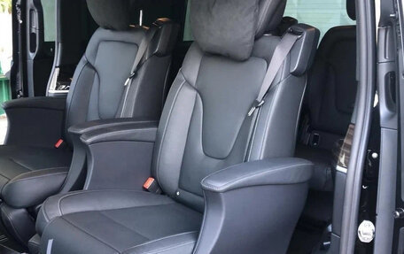 Mercedes-Benz V-Класс, 2020 год, 7 500 000 рублей, 16 фотография