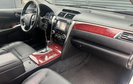 Toyota Camry, 2014 год, 1 400 000 рублей, 23 фотография