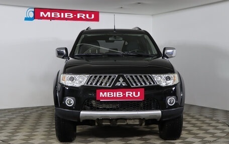 Mitsubishi Pajero Sport II рестайлинг, 2013 год, 1 699 990 рублей, 2 фотография