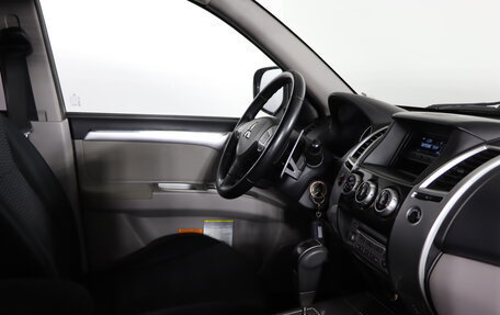 Mitsubishi Pajero Sport II рестайлинг, 2013 год, 1 699 990 рублей, 14 фотография