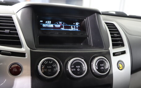 Mitsubishi Pajero Sport II рестайлинг, 2013 год, 1 699 990 рублей, 18 фотография