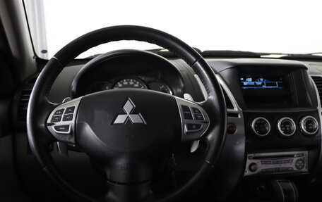 Mitsubishi Pajero Sport II рестайлинг, 2013 год, 1 699 990 рублей, 10 фотография