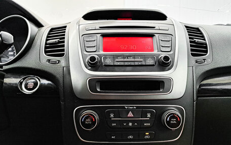 KIA Sorento II рестайлинг, 2015 год, 1 540 000 рублей, 15 фотография