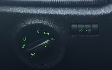 Skoda Rapid II, 2020 год, 1 500 000 рублей, 16 фотография