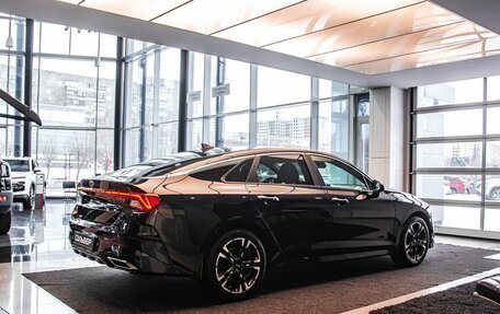 KIA K5, 2021 год, 2 300 000 рублей, 2 фотография