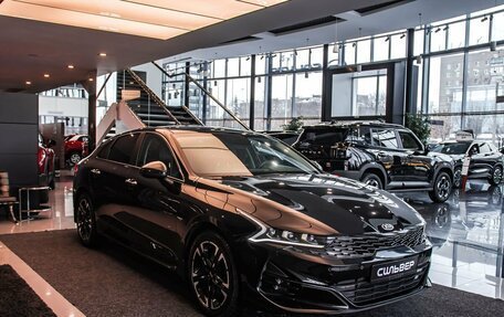 KIA K5, 2021 год, 2 300 000 рублей, 5 фотография