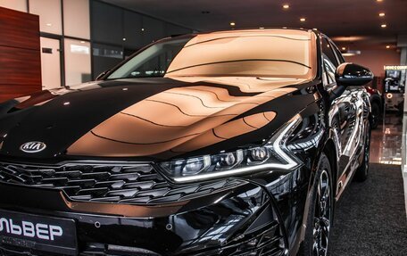 KIA K5, 2021 год, 2 300 000 рублей, 9 фотография