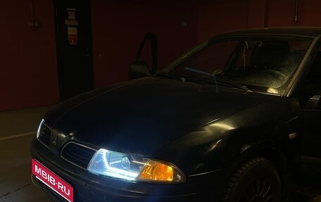 Mitsubishi Carisma I, 2001 год, 170 000 рублей, 1 фотография