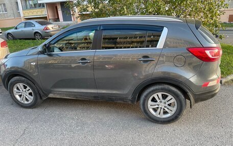 KIA Sportage III, 2013 год, 1 300 000 рублей, 2 фотография