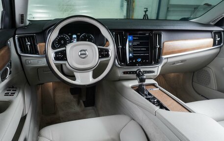 Volvo S90 II рестайлинг, 2017 год, 2 889 000 рублей, 6 фотография