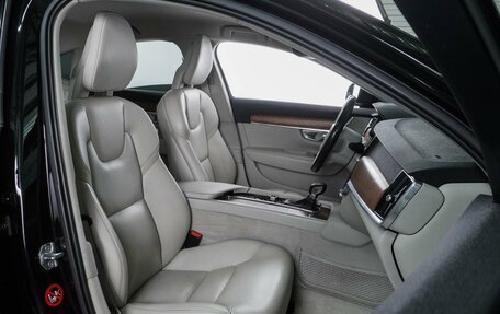 Volvo S90 II рестайлинг, 2017 год, 2 889 000 рублей, 8 фотография