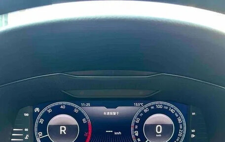 Skoda Superb, 2025 год, 2 550 000 рублей, 4 фотография