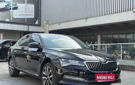 Skoda Superb, 2025 год, 2 550 000 рублей, 7 фотография