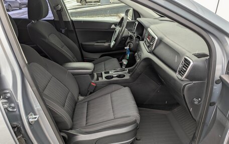 KIA Sportage IV рестайлинг, 2018 год, 1 950 000 рублей, 15 фотография