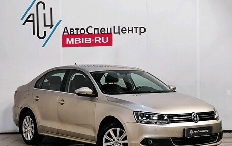 Volkswagen Jetta VI, 2012 год, 1 059 000 рублей, 3 фотография