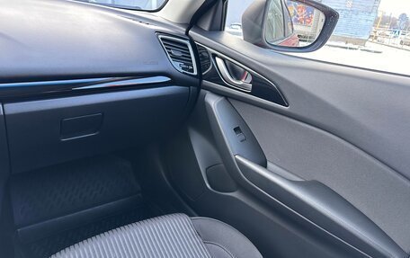 Mazda 3, 2015 год, 1 420 000 рублей, 10 фотография