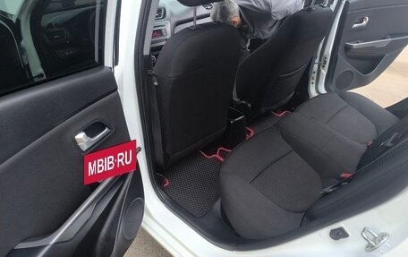 KIA Rio III рестайлинг, 2015 год, 1 020 000 рублей, 9 фотография