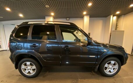 Chevrolet Niva I рестайлинг, 2011 год, 430 000 рублей, 2 фотография