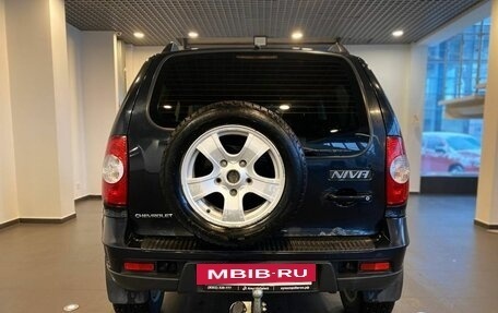 Chevrolet Niva I рестайлинг, 2011 год, 430 000 рублей, 4 фотография