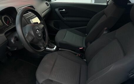 Volkswagen Polo VI (EU Market), 2011 год, 750 000 рублей, 12 фотография