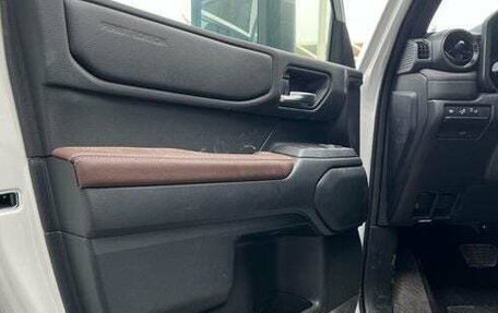 Toyota Land Cruiser Prado, 2025 год, 9 180 000 рублей, 6 фотография