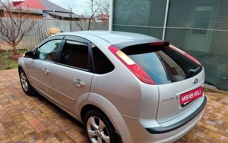 Ford Focus II рестайлинг, 2006 год, 610 000 рублей, 3 фотография