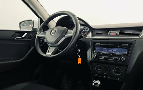 Skoda Rapid I, 2014 год, 920 000 рублей, 15 фотография