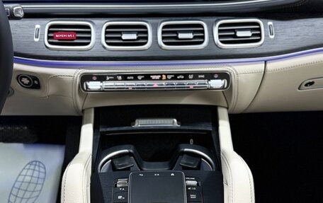 Mercedes-Benz GLE, 2025 год, 13 000 000 рублей, 17 фотография