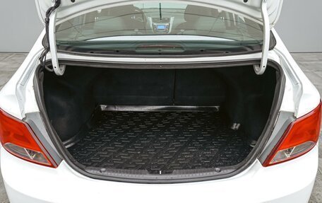 Hyundai Solaris II рестайлинг, 2014 год, 750 000 рублей, 17 фотография