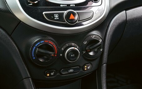 Hyundai Solaris II рестайлинг, 2014 год, 750 000 рублей, 13 фотография