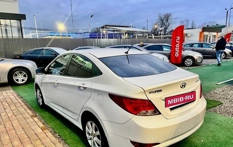 Hyundai Solaris II рестайлинг, 2015 год, 1 100 000 рублей, 5 фотография