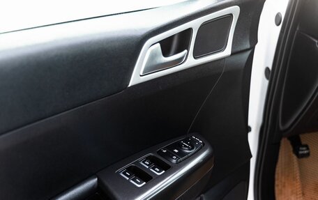 KIA Sportage IV рестайлинг, 2019 год, 2 200 000 рублей, 22 фотография