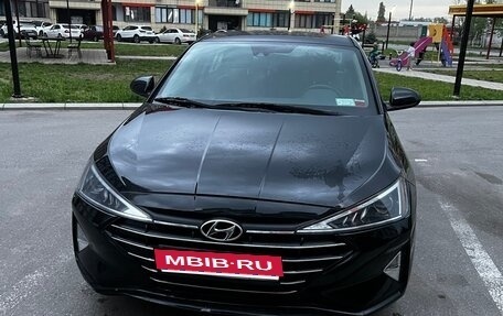 Hyundai Elantra VI рестайлинг, 2019 год, 1 600 000 рублей, 2 фотография