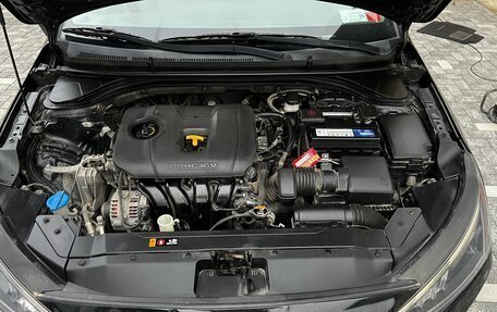 Hyundai Elantra VI рестайлинг, 2019 год, 1 600 000 рублей, 11 фотография