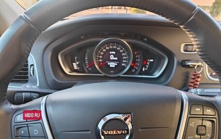 Volvo V40 II рестайлинг, 2018 год, 1 490 000 рублей, 12 фотография