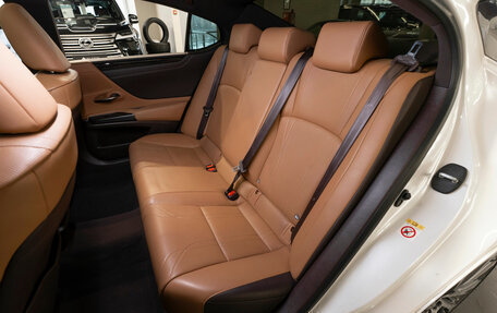 Lexus ES VII, 2018 год, 4 070 000 рублей, 13 фотография