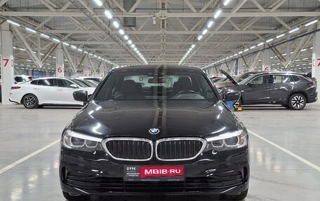 BMW 5 серия, 2019 год, 3 830 000 рублей, 6 фотография